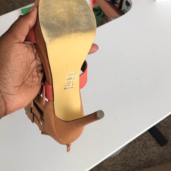 Tan Spring/Summer Heels - Picture 4 of 4